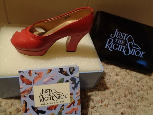 Just The Right Shoe - By Raine Willitts - Ravishing Red - #25001 - With Coa!!!
