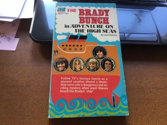 Tiger Beat: The Brady Bunch In Adventures On The High Seas 1973