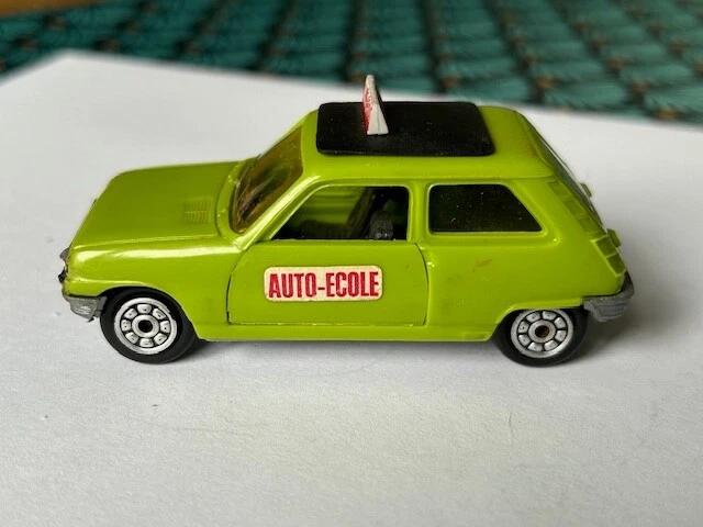 LES MINIATURES DE Norev Renault 4 CV EUR 11,20 - PicClick FR