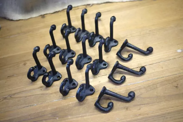 20 Cast Iron Black School Style Coat Hooks Hat Hook Rack Hall Tree Restoration