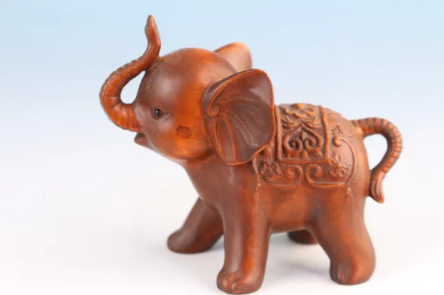 Chinese boxwood handmade elephant Figure statue netsuke collectable gift