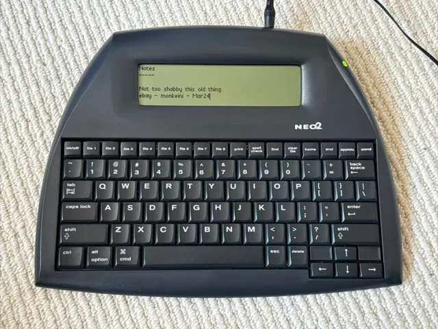 AlphaSmart Neo 2 - Einfache ablenkungsfreie Laptop-Alternative