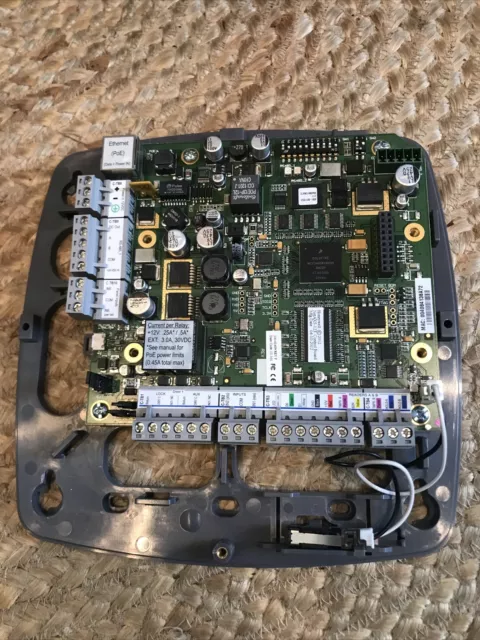 Honeywell NetAXS-123 Web-Based Access Control 