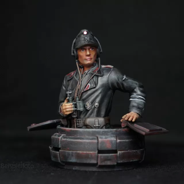 Deutsche Panzerbesatzung - 1/16 - Halbfigur - WW2 - Kommandant - handbemalt