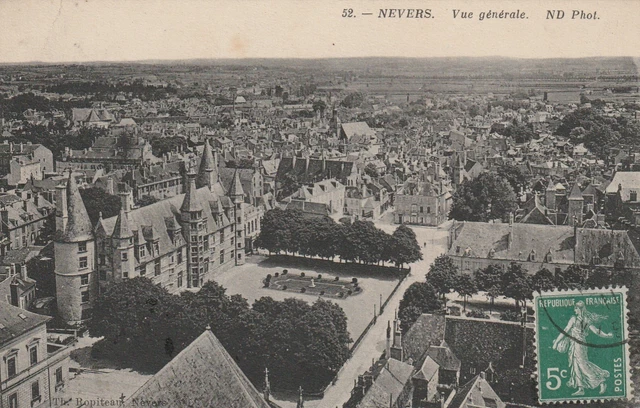 CPA 58 NEVERS Vue Générale