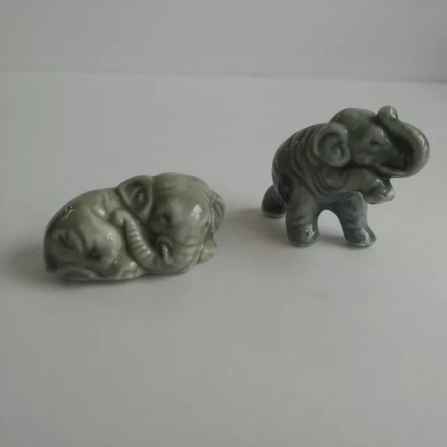 Mini Small Figurines Elephant Grey Set Of 2. Japan.