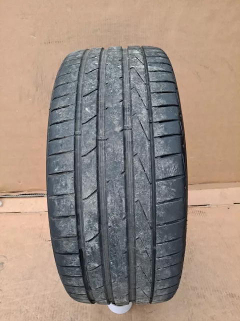 235/40/19 96Y HANKOOK VENTUS S1 Evo2 RO1  5.2 mm TREAD NO PUNCTURE REPAIRS