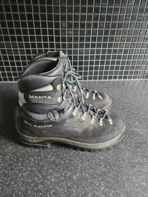 SCARPA MANTA LEATHER Waterproof Mountaineering Hiking Boots Size UK 8 ...
