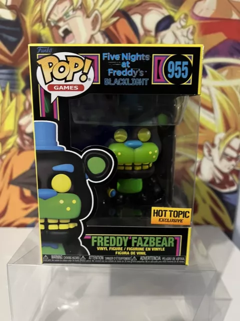 Funko Pop! Games #919 Five Nights at Freddy's Sun & Moon (HT) + Protector  *Mint*