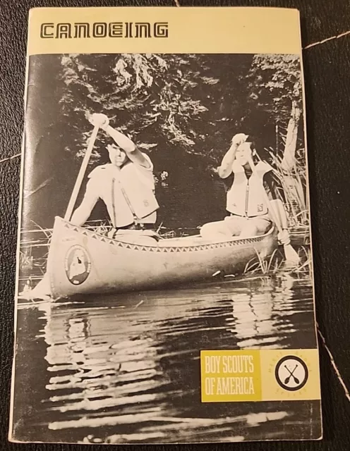 Boy Scouts of America BSA Merit Badge Series Canoeing 1977 Rare Mint Vintage