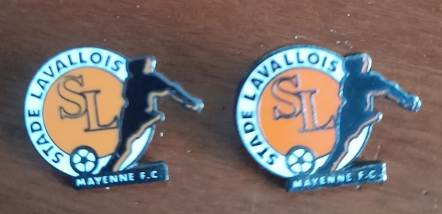 Pin's Émaillé Football – Fabriqué En France – Sport, Rugby, Cyclisme