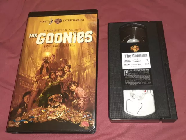 THE GOONIES 1985 VHS Clamshell Warner Home Video Excellnt Condition 80s ...