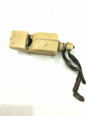 Antico Intagliato Cervo Osso & antler whistle 
