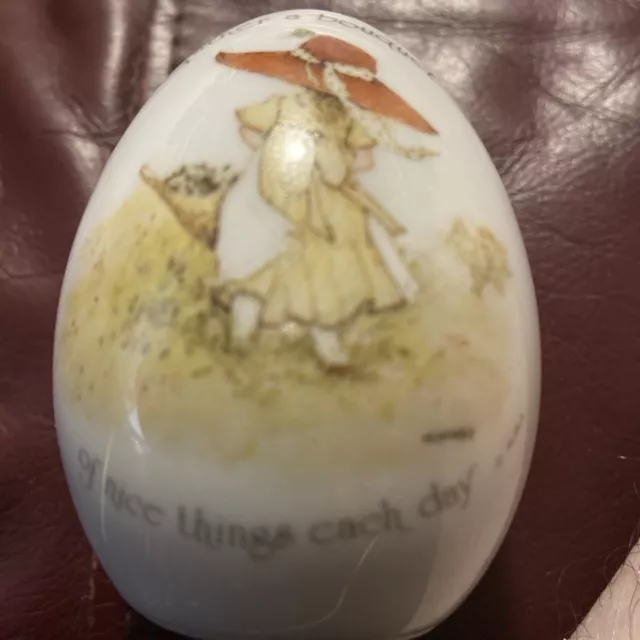 Vintage Holly Hobbie Porcelain Figurine Egg