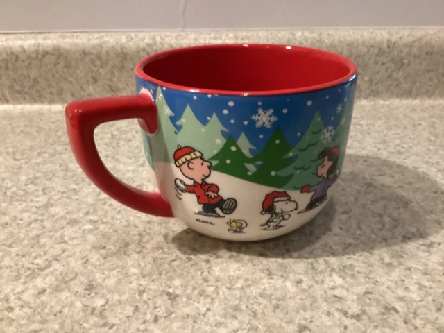 Hallmark Snoopy Peanuts Snowball Fight Large Cocoa/Coffee Mug or Soup Bowl