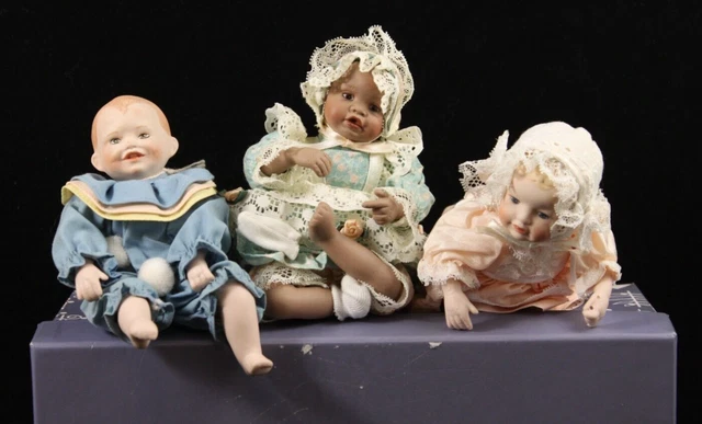 Ashton Drake 6.5"/7.5" Porcelain & Cloth Three Mini Baby Dolls by Yolanda Bello