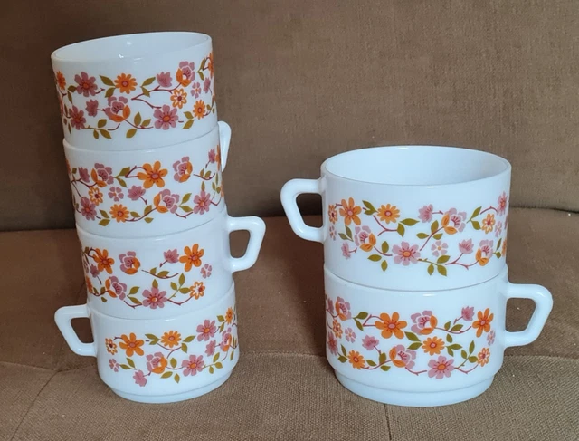 Lot De 4 Tasses Et Sous-tasses Arcopal Vintage - Motif Carreaux Vert Et Rouge, Années 70