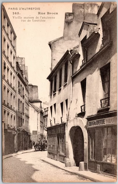 Paris D'Autrifois Rue Broca Vicille Maison De L'Ancienne France Postcard