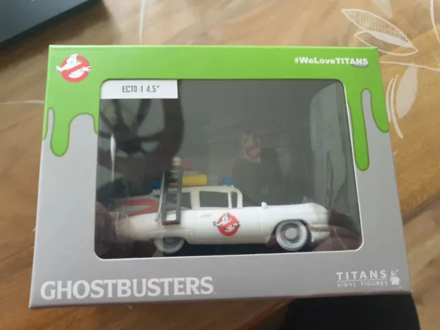 Titans Vinyl Figures | Ghostbusters Ecto-1 |  Exclusive 4,5"