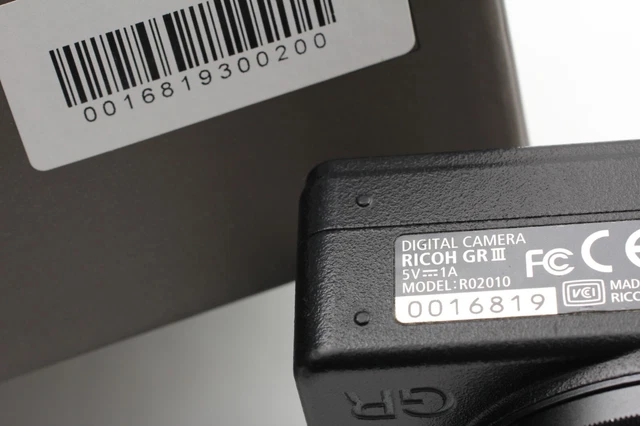 【MINT in BOX】 Ricoh GR III 24.2MP Compact Digital Camera Black From JAPAN 11