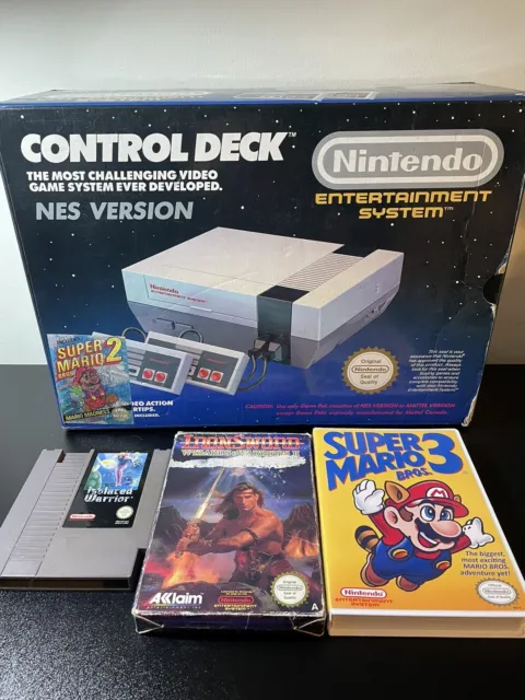 📼 Nintendo NES--Console Boxed + 3xGames + 2x Controllers GC -see description-