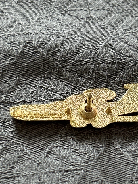 PINS ARTHUS BERTRAND PARIS CITROEN PARIS BEIJING