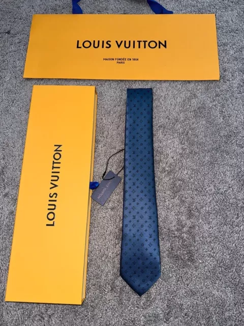 Louis Vuitton Men's Monogram Tie 100% Silk Grayish Blue Widest 2.80" Nwt