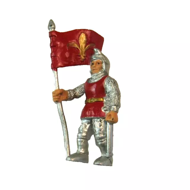 Figura de Caballero Medieval Pikeman con Bandera Roja Bandera Roja Safari LTD Flor de Lis