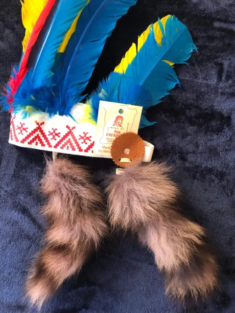 Vtg Made by Cherokees Qualla Reservation Coonskin & Feather Headdress Souvenir