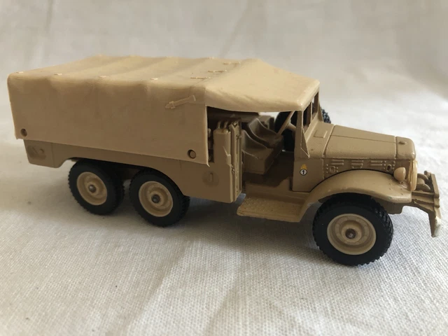 Solido 1/50, blindé VAB 6x6 vert kaki Armée Française, Ref 6234, Neuf