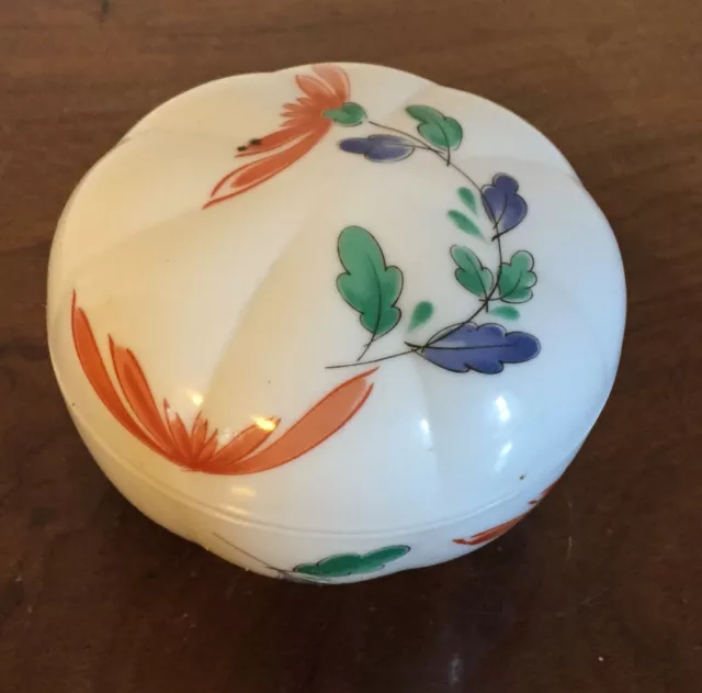 Small Antique Japanese Porcelain Trinket Box Kakiemon Bowl & Cover Melon Shape