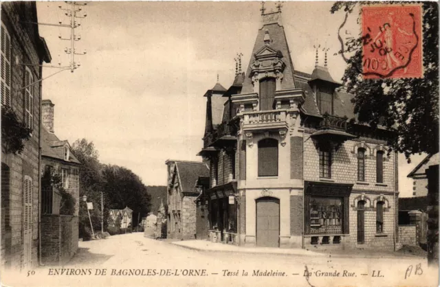 CPA Env. de BAGNOLES-de-l'ORNE - Tessé la Madeleine - La Grande Rue (435238)