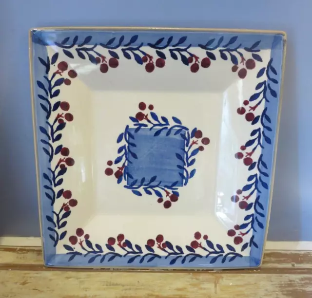 Vtg Nicholas Mosse Pottery Irish Handcrafted BLUE VINE Med Square Plate 8 3/4"