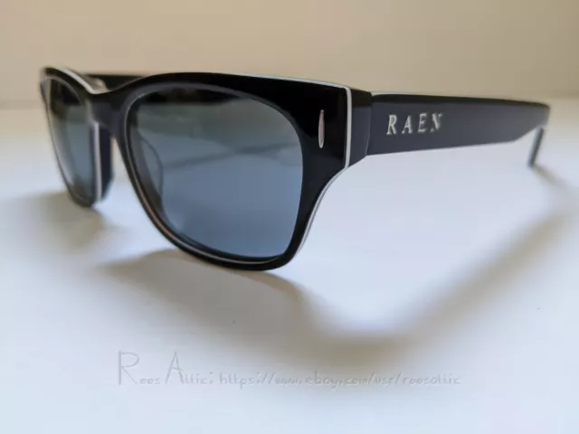 Raen Nita Black + White Sunglasses: Black Frame / Black Carl Zeiss CR-39 Lenses