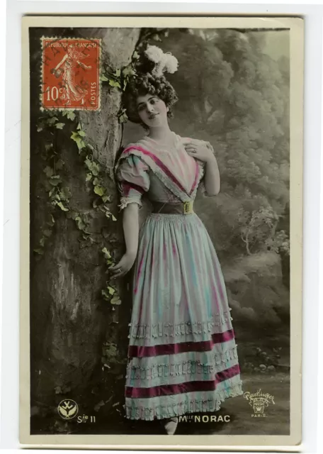 Louis Féraud, placing colour at the heart of fashion - Vintage