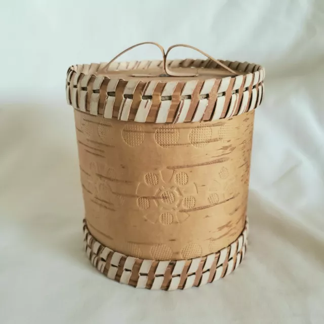 Russian Wood Birch Bark Vessel Lidded Storage Jar Container 4¾” tall Unbranded