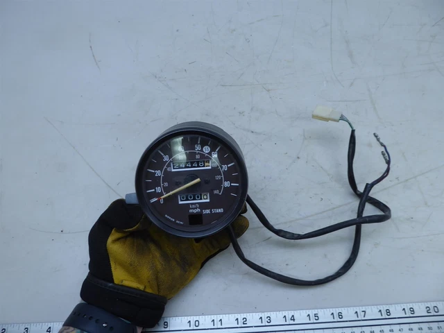 1981 Suzuki GS850 S999. speedometer speedo gauge