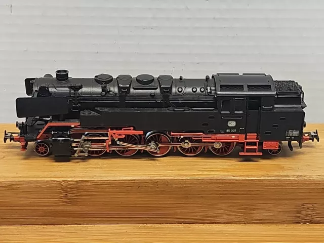 Marklin 37080 HO Scale Digital DB BR10 Steam Locomotive 85007 UNTESTED