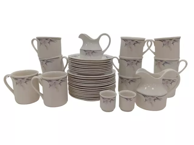 Royal Doulton Nimbus 1988 Fine China Tea/Coffee Set Cups Saucers Side Plates x36