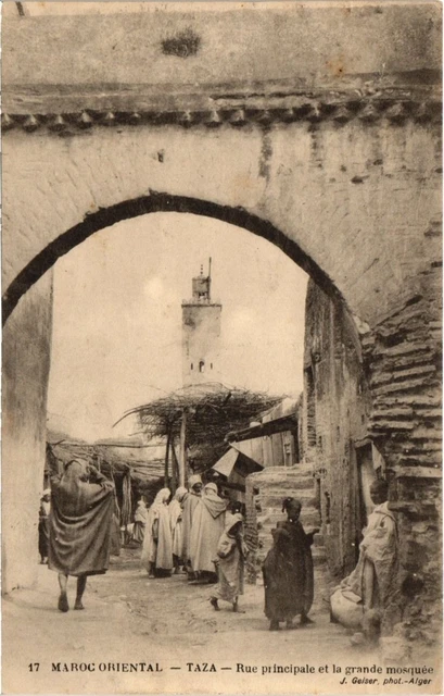 CPA AK MAROC Geiser TAZA Rue principale et la grande mosquée (69096)