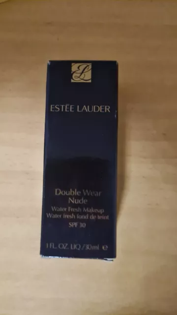 Estee Lauder - double wear Nude 2W2