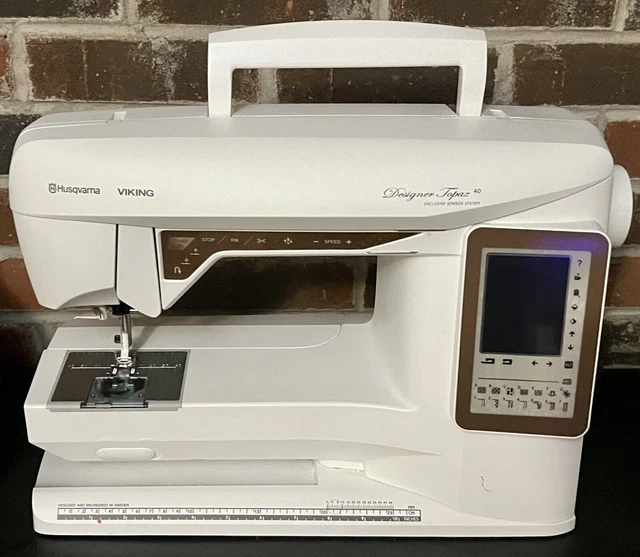 HUSQVARNA VIKING DESIGNER Topaz 40 Sewing & Embroidery Machine