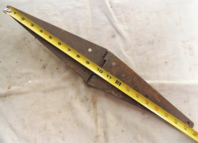Antique Rusty Vintage Iron Barn Ranch Farm Door Hinge 19 ½ “ Décor Steampunk 2