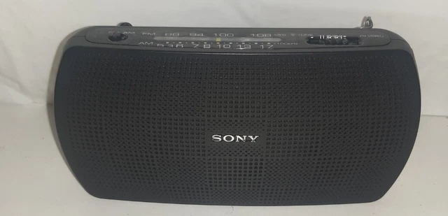 SONY PORTABLE RADIO AM FM Black Aux Input Output SRF 18 $19.50 ...