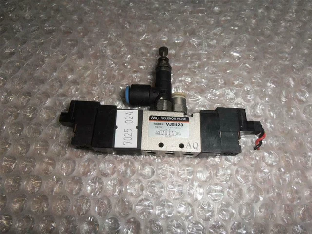 SMC VJ5423 Solenoid Valve