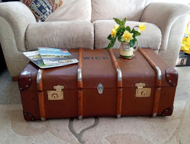 Lovely Vintage Steamer Trunk Antique Cabin Chest Coffee Table Leather Corners