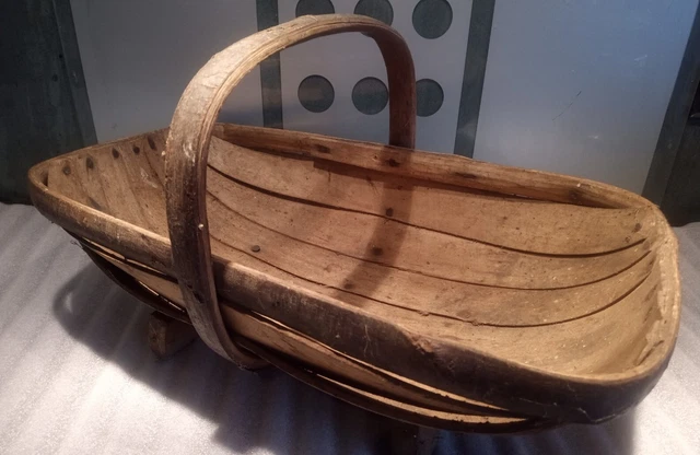 Genuine Sussex Garden Trug . 18 x 10 inches .. Vintage Patina . Fully Functional