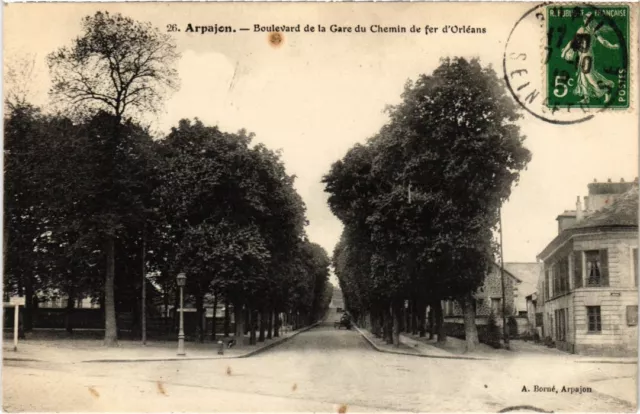 CPA Arpajon Boulevard de la Gare (1360009)