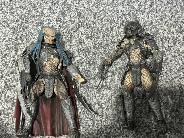 Celebrating 20 years since AVP I finally scored a Hot Toys Celtic Predator. Absolute beast of a figure
