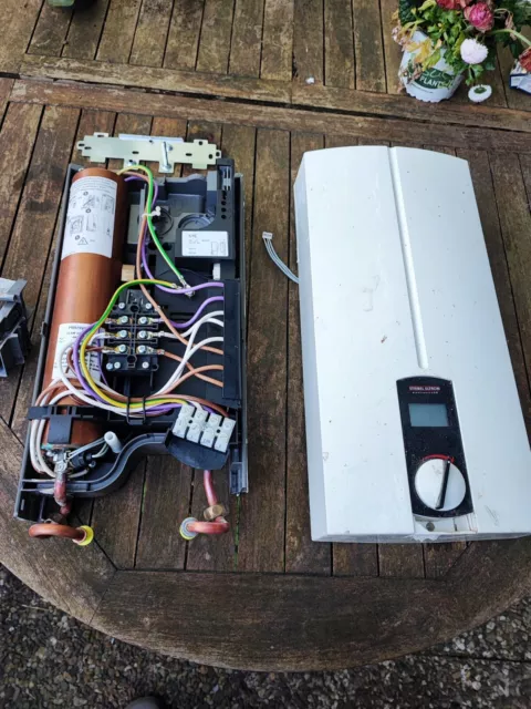Mini Durchlauferhitzer 3800W Für Küche & Bad - Kompakter Untertischspeicher Mit LCD-Anzeige, Druckfest, 220V